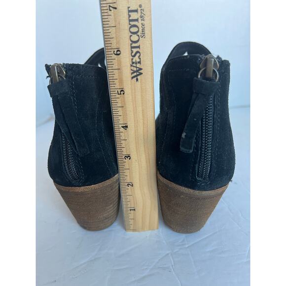 Sofft Black Suede Laser Cutout Westwood II Block Heel Back Zip Ankle Boots Sz 8M - Picture 8 of 10